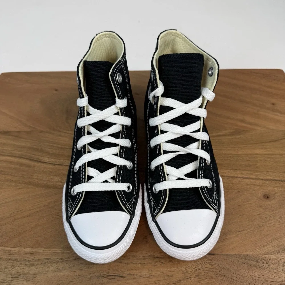 New Big‎ Kids Converse Chuck Taylor All Star High Black Sneaker Sz 1 Y